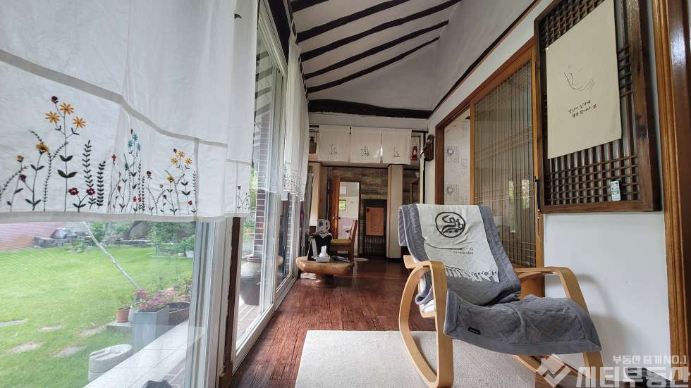 경남 밀양시 상남면 동산리 삶의 쉼터. 서까래 잘살아 있는 감성 촌집 매매 매물번호 10401 사진 34