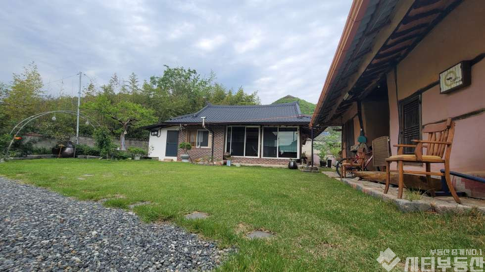 경남 밀양시 상남면 동산리 삶의 쉼터. 서까래 잘살아 있는 감성 촌집 매매 매물번호 10401 사진 53